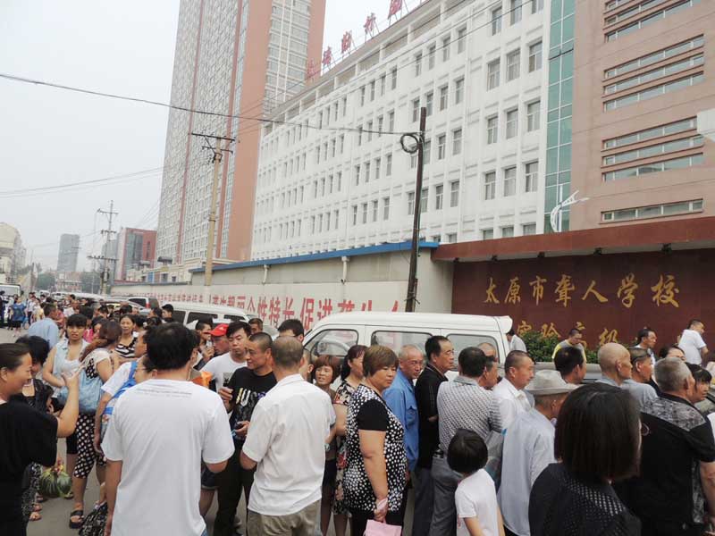 2013年7月，魏基成天籟列車駛入山西太原