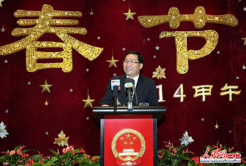 中國(guó)駐悉尼總領(lǐng)事李華新在招待會(huì)上致辭（攝影 姜長(zhǎng)庚）