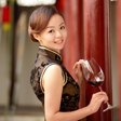 馮銳君 Ms Vivien Feng現(xiàn)為澳大利亞精品酒業(yè)公司鉑高匯精品酒莊（Blue Orchid Enterprise）執(zhí)行董事，鉑蘭葡萄酒教育（Blue Orchid Wine School ）創(chuàng)始人。【詳細(xì)】