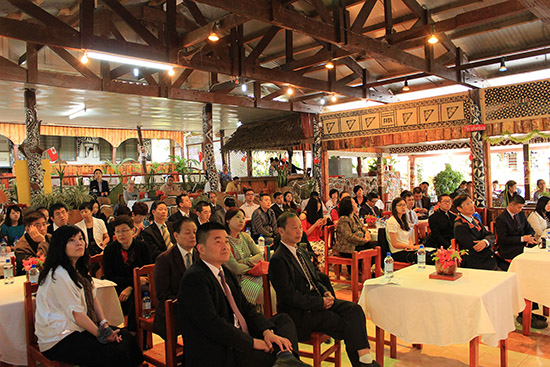 中湯旅游企業(yè)代表交流會(huì)在湯加努庫阿洛法舉行（攝影 盛楚宜）