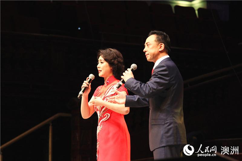 于魁智、李勝素演唱京劇《我是中國人》（攝影 盛楚宜）